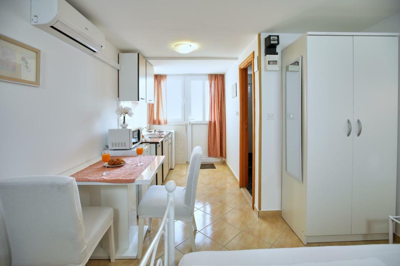 Studio Kristic, Cozy Studio With A Terrace Διαμέρισμα Ντουμπρόβνικ Εξωτερικό φωτογραφία